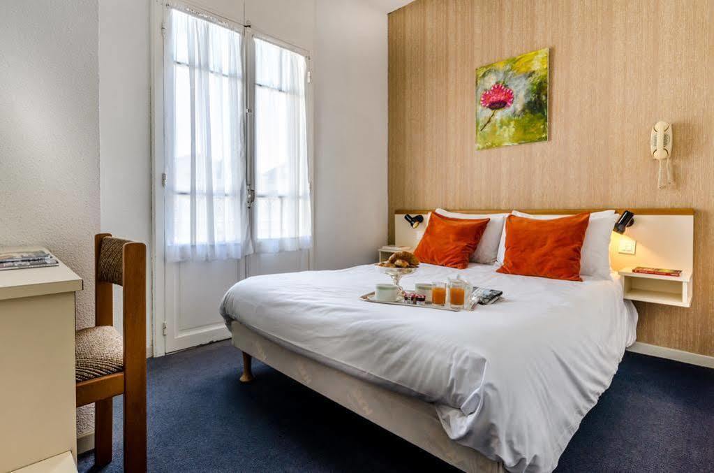 Hotel Aneto Лурд Экстерьер фото